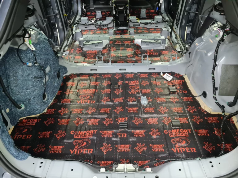 Geely Tugella баг 2