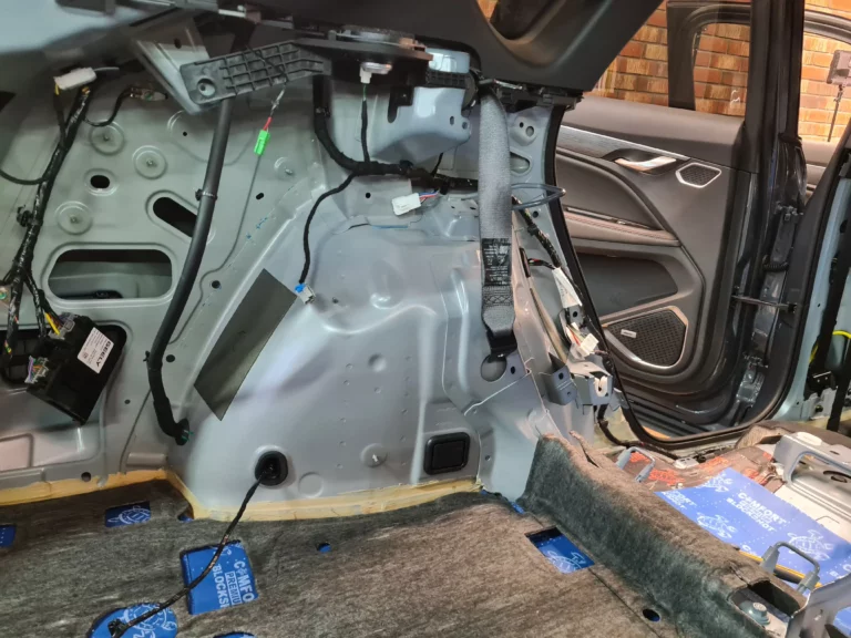 Geely Tugella баг 4