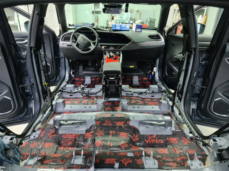 Geely Tugella пол 2