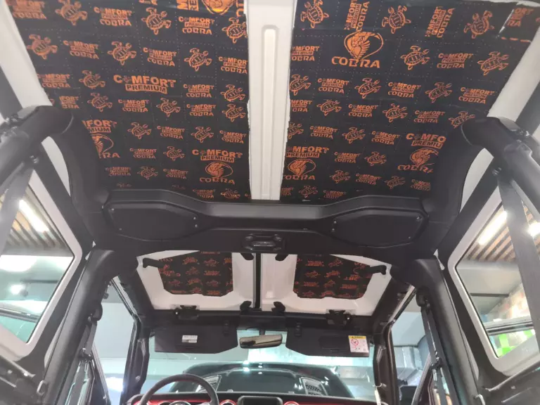 Jeep Wrangler Rubicon крыша 1
