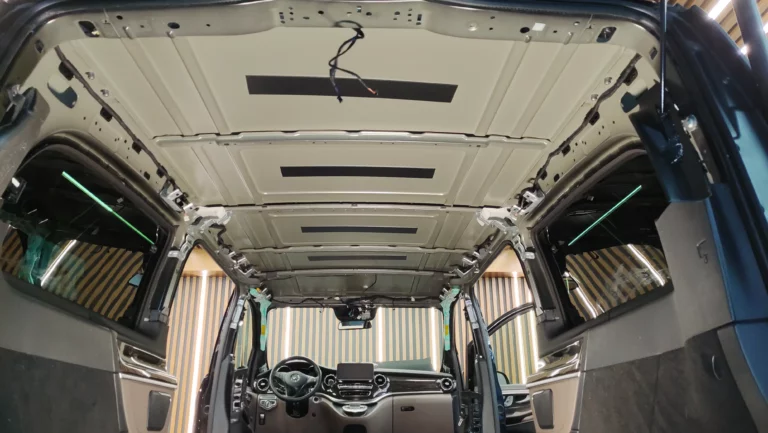 Mercedes-Benz V - class 2021 крыша 1