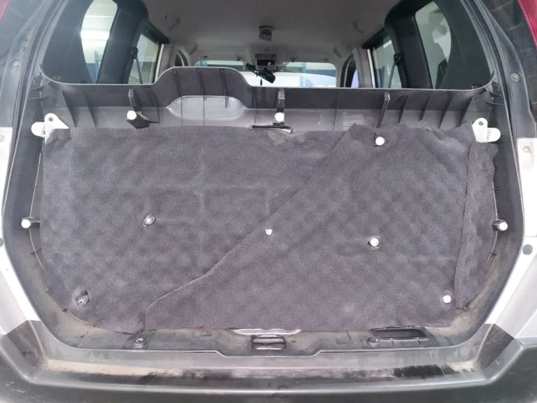 Nissan X-Trail 2011г баг 4