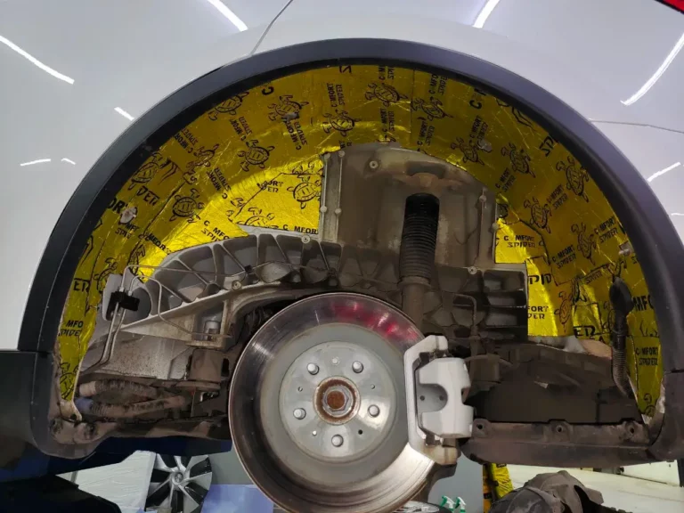 Tesla Model Y арк 2
