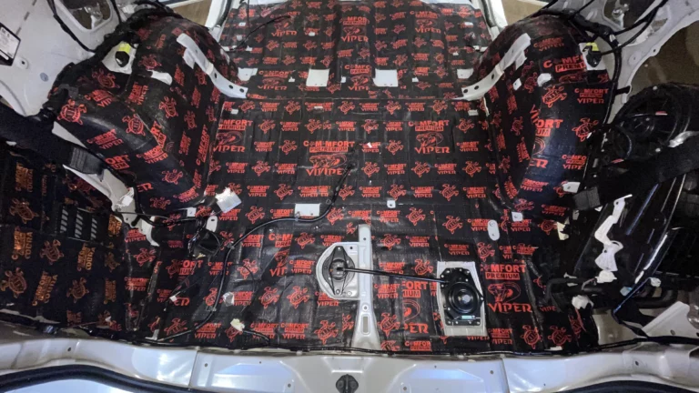 Toyota Highlander бог 1