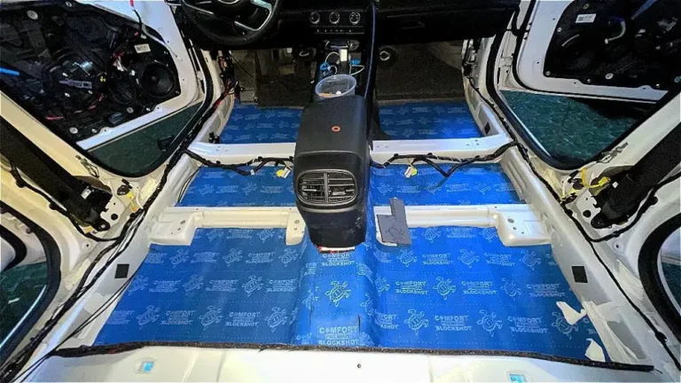 Шумоизоляция Hyunda Elantra 2020 пол 3