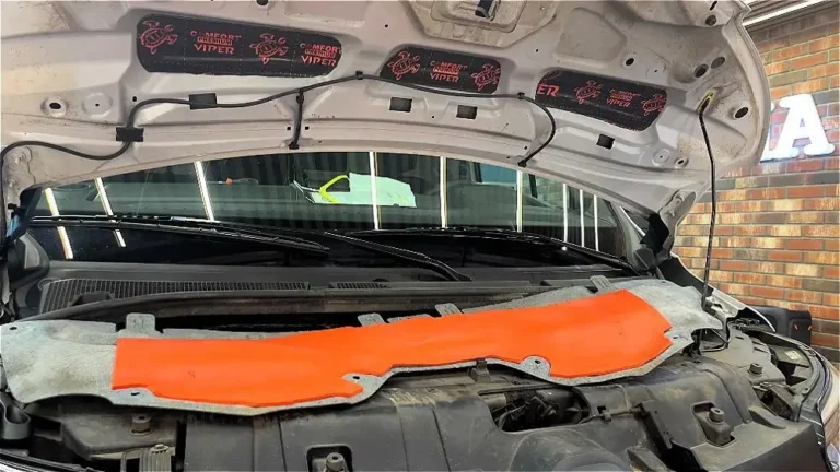 Шумоизоляция Renault Master капот