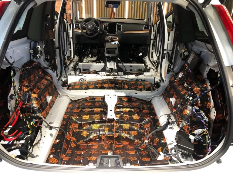 Шумоизоляция Volvo XC90 2021 баг 3