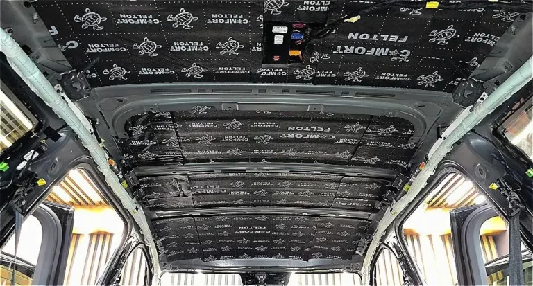 шумоизоляция вольво C90 2022 крыша 3